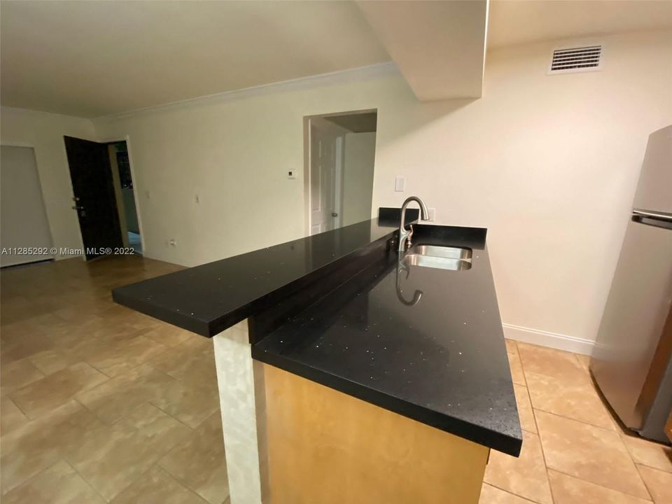 Recently Rented: $1,500 (2 beds, 2 baths, 1018 Square Feet)