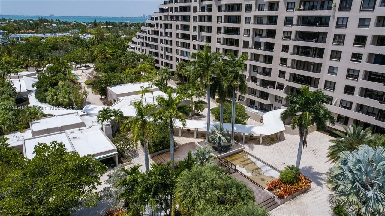 Recently Sold: $1,250,000 (2 beds, 2 baths, 1778 Square Feet)