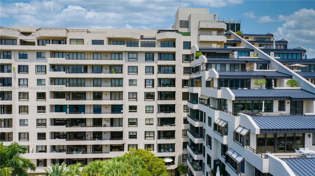 Recently Sold: $1,250,000 (2 beds, 2 baths, 1778 Square Feet)