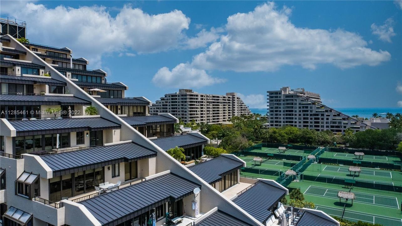 Recently Sold: $1,250,000 (2 beds, 2 baths, 1778 Square Feet)