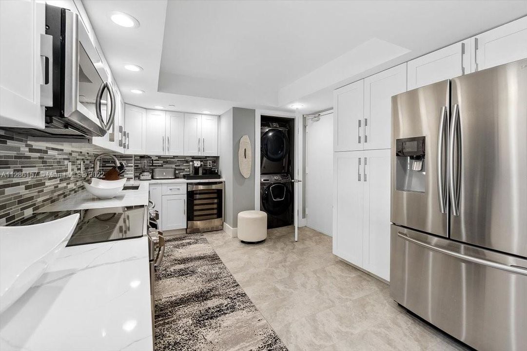 最近售出: $559,900 (2 贝兹, 2 浴室, 0 平方英尺)