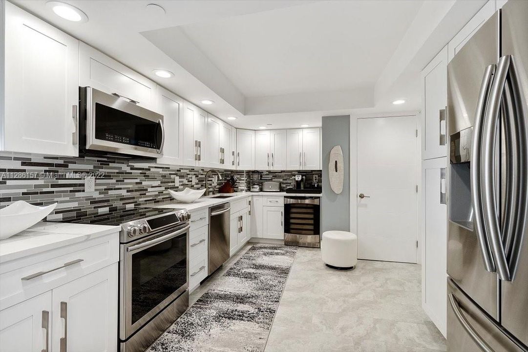 最近售出: $559,900 (2 贝兹, 2 浴室, 0 平方英尺)