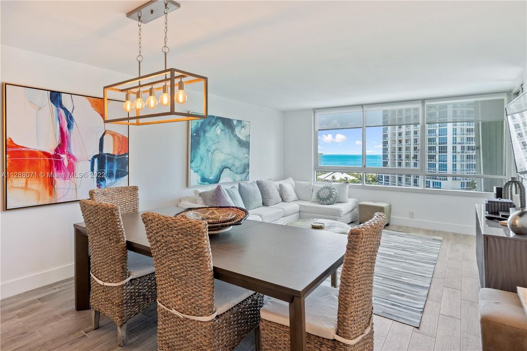 Recently Sold: $1,450,000 (2 beds, 2 baths, 1169 Square Feet)