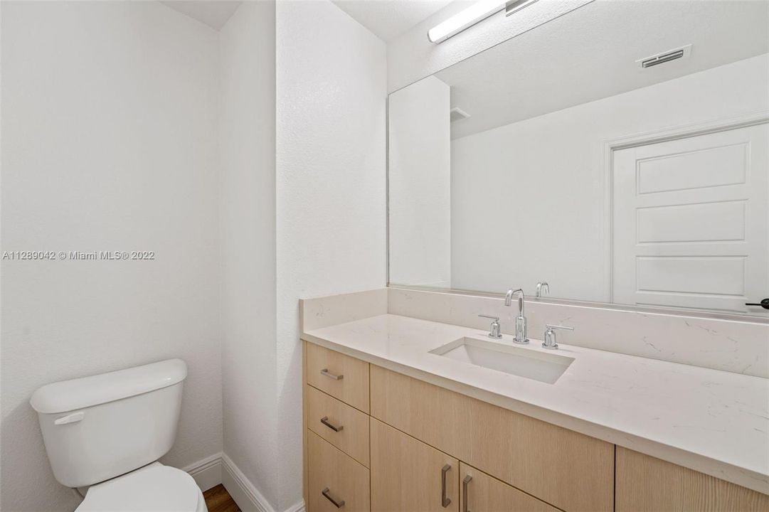 最近租的: $2,867 (2 贝兹, 2 浴室, 1470 平方英尺)