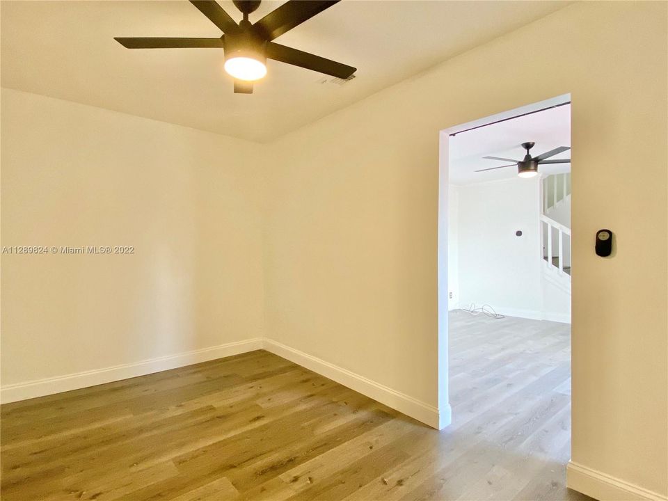 Recently Rented: $2,500 (2 beds, 2 baths, 1496 Square Feet)