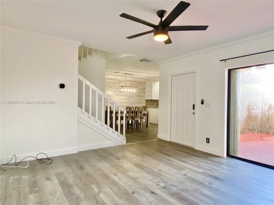 Recently Rented: $2,500 (2 beds, 2 baths, 1496 Square Feet)