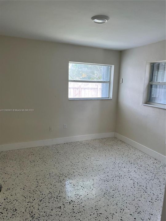 Recently Rented: $2,500 (4 beds, 2 baths, 1656 Square Feet)