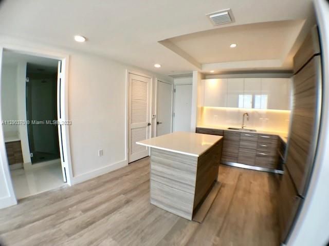 Recently Sold: $499,000 (1 beds, 1 baths, 612 Square Feet)