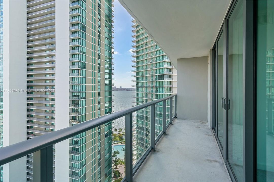 Recently Sold: $519,000 (1 beds, 1 baths, 750 Square Feet)