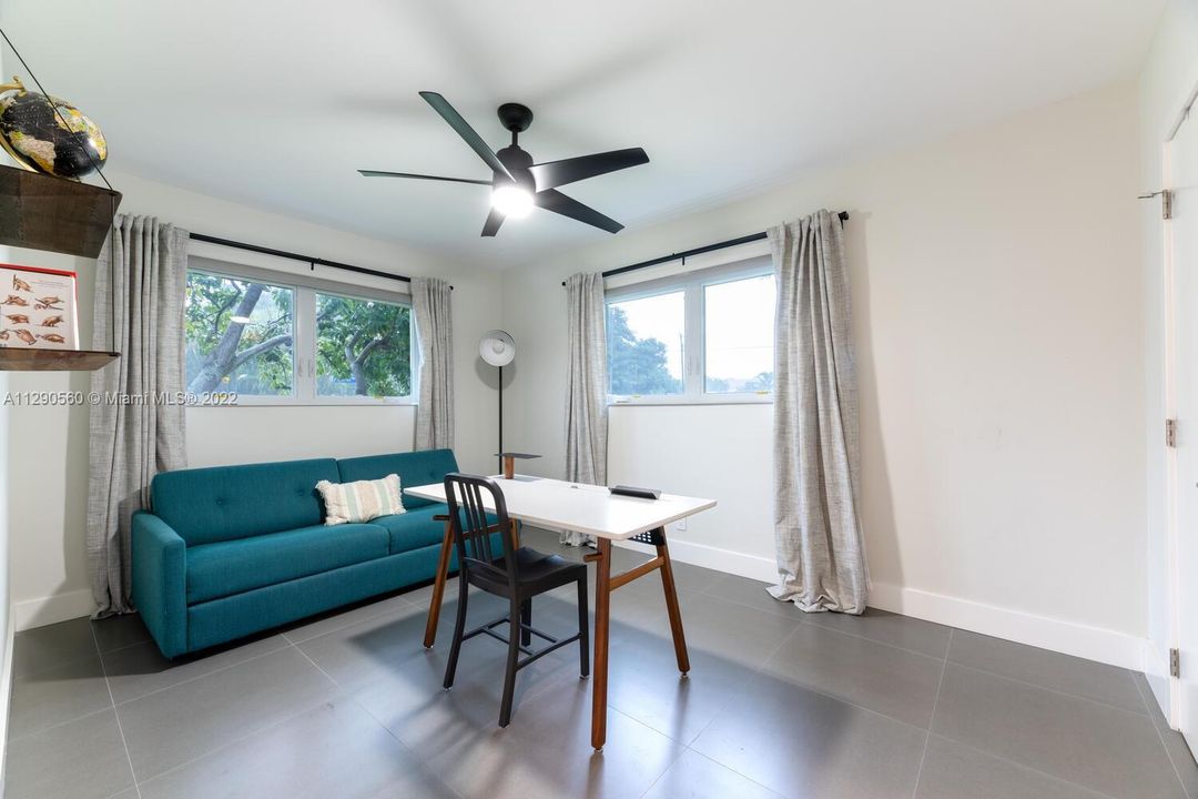2nd bedroom/office