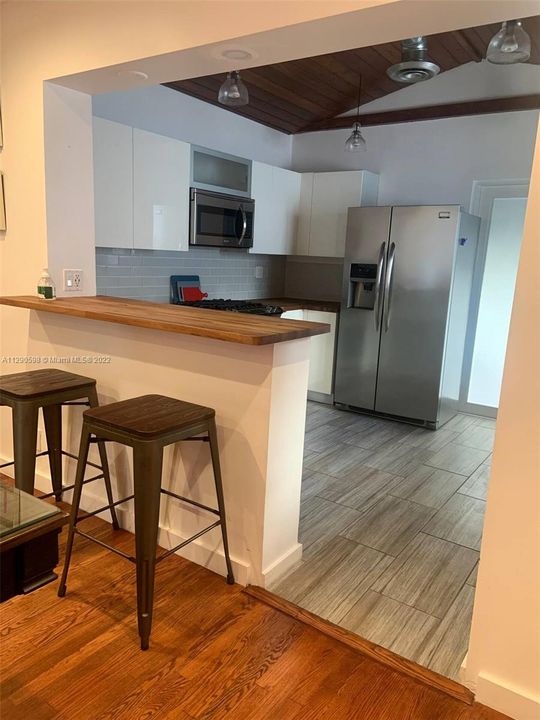 Recently Rented: $2,000 (1 beds, 1 baths, 1175 Square Feet)