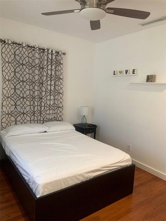 Recently Rented: $2,000 (1 beds, 1 baths, 1175 Square Feet)