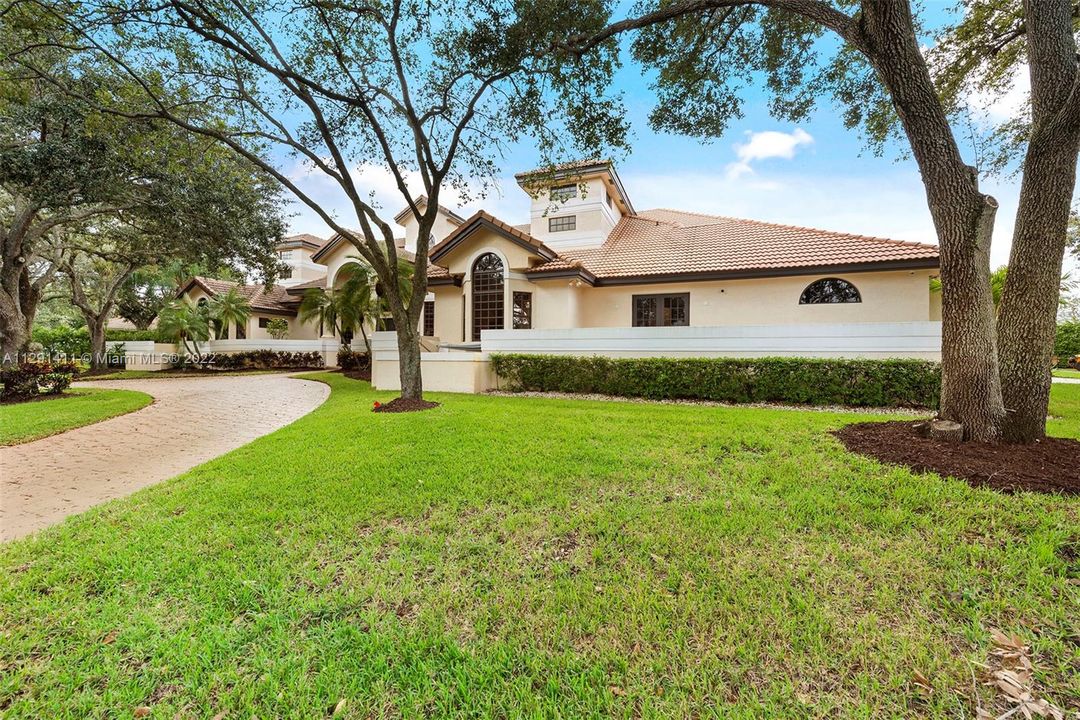 massive front yard spanning the entire corner