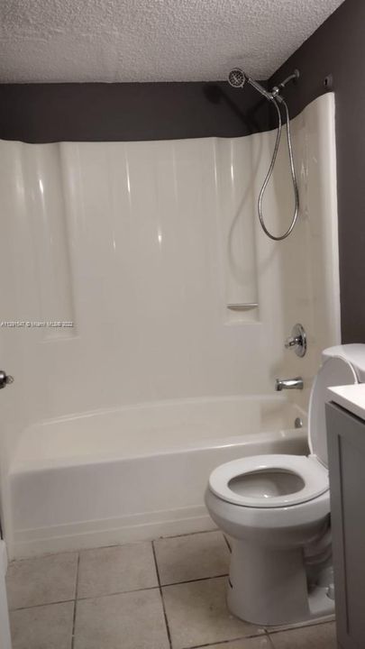 Vendido Recientemente: $145,000 (2 camas, 2 baños, 744 Pies cuadrados)