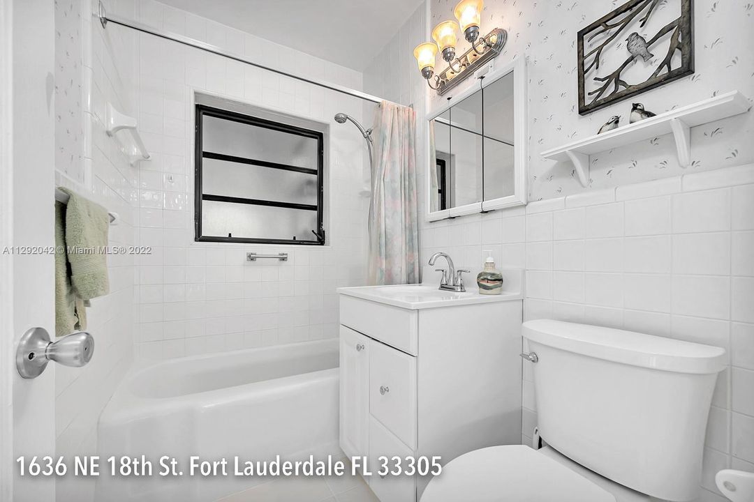 Recently Sold: $545,000 (3 beds, 1 baths, 1188 Square Feet)