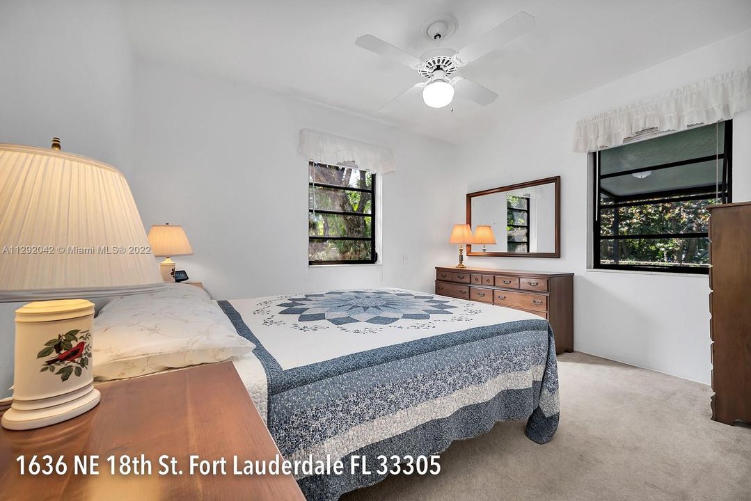Recently Sold: $545,000 (3 beds, 1 baths, 1188 Square Feet)