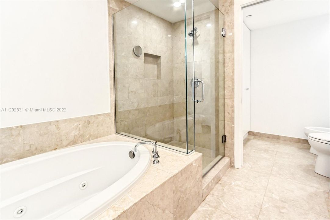 Недавно арендовано: $12,500 (2 спален, 2 ванн, 2157 Квадратных фут)