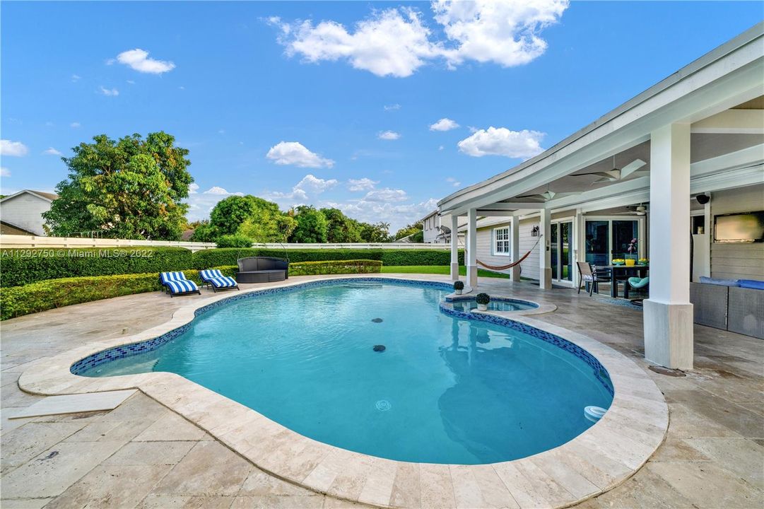 Recently Rented: $4,700 (4 beds, 2 baths, 2098 Square Feet)