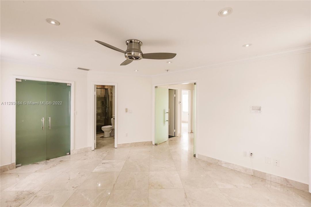 Recientemente alquilado: $3,000 (3 camas, 2 baños, 1569 Pies cuadrados)