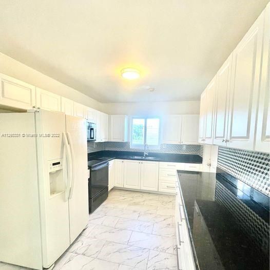 Недавно арендовано: $2,999 (3 спален, 2 ванн, 1474 Квадратных фут)