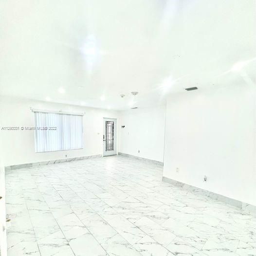 Недавно арендовано: $2,999 (3 спален, 2 ванн, 1474 Квадратных фут)