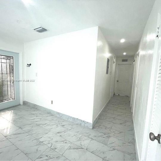 Недавно арендовано: $2,999 (3 спален, 2 ванн, 1474 Квадратных фут)