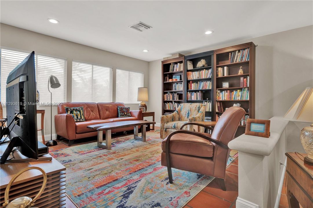 Beautiful Family room