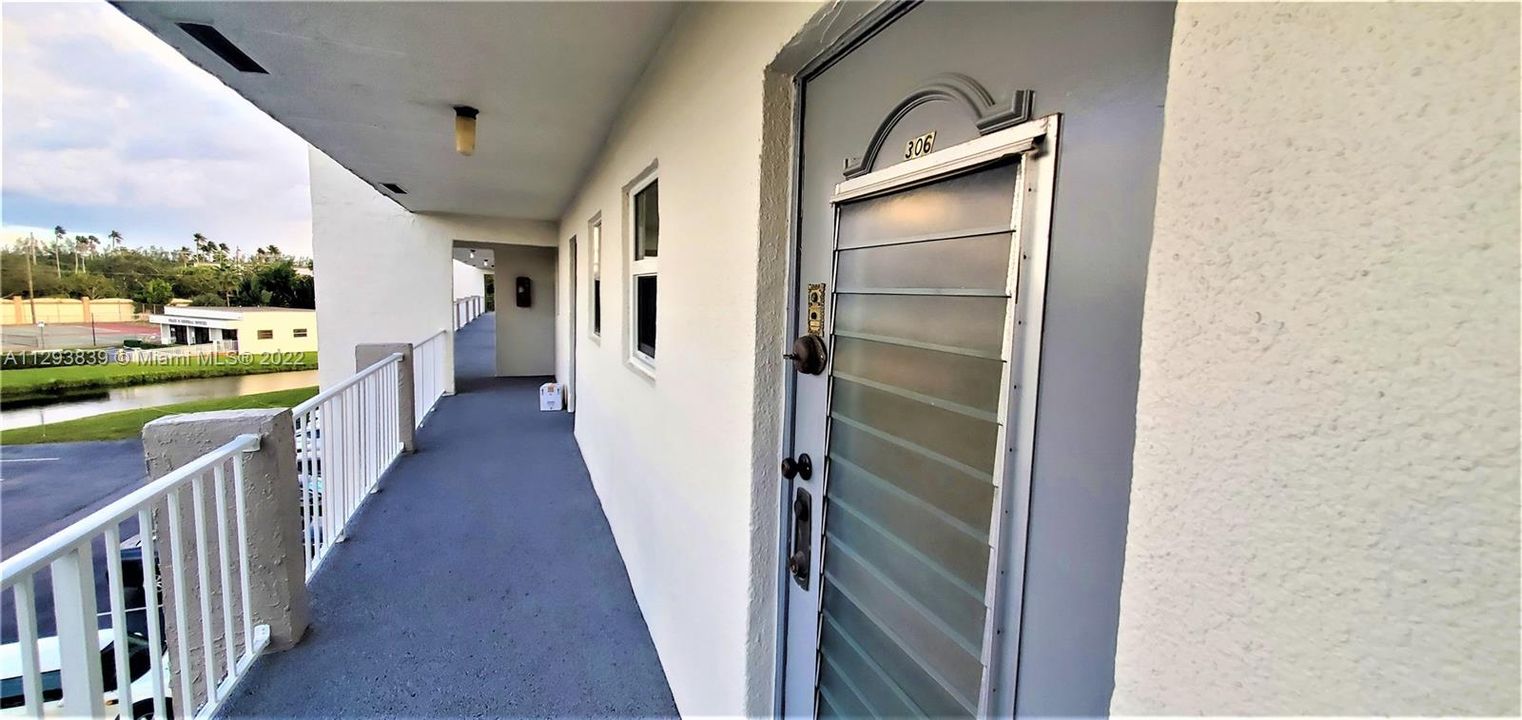 Recently Rented: $1,400 (1 beds, 1 baths, 640 Square Feet)