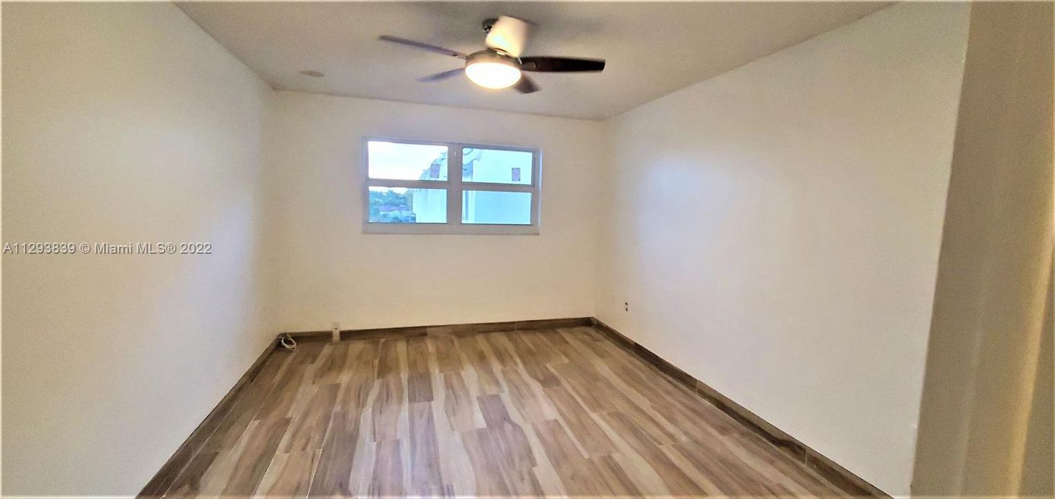 Recently Rented: $1,400 (1 beds, 1 baths, 640 Square Feet)