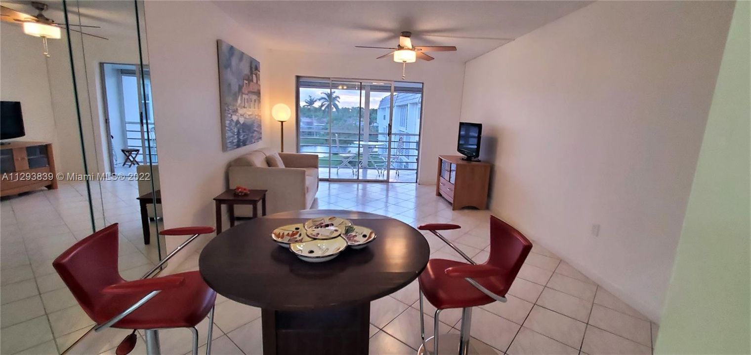 Recently Rented: $1,400 (1 beds, 1 baths, 640 Square Feet)