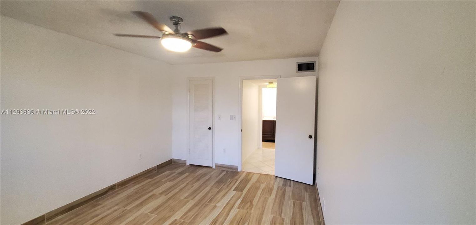 Recently Rented: $1,400 (1 beds, 1 baths, 640 Square Feet)