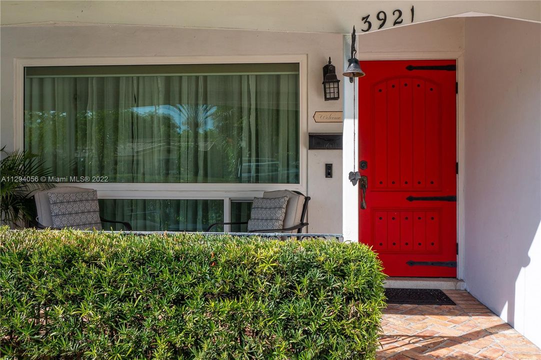 最近租的: $4,300 (3 贝兹, 3 浴室, 1474 平方英尺)