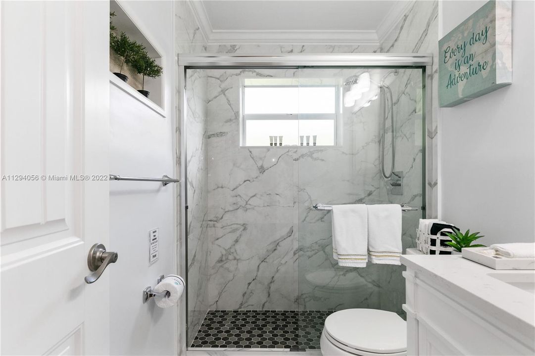 最近租的: $4,300 (3 贝兹, 3 浴室, 1474 平方英尺)