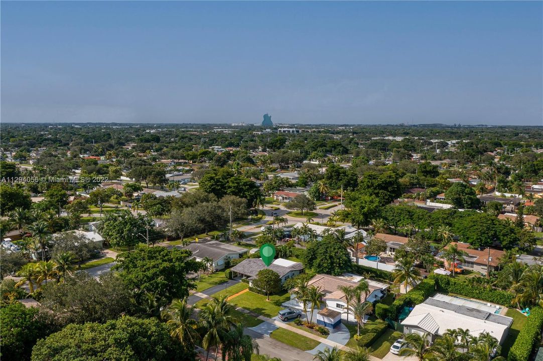 最近租的: $4,300 (3 贝兹, 3 浴室, 1474 平方英尺)