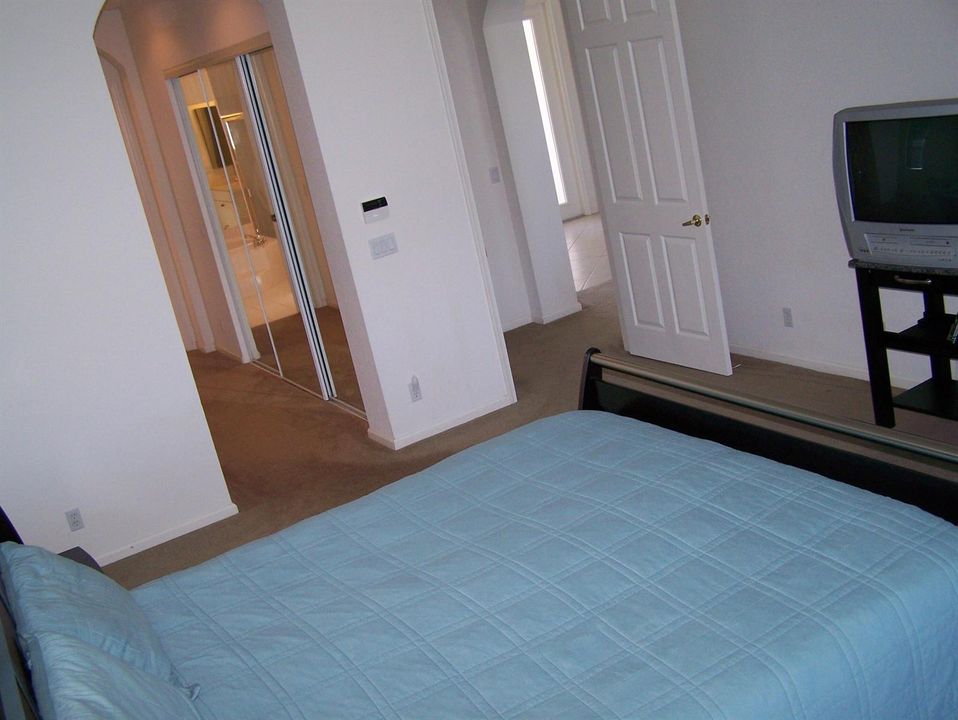 Recientemente alquilado: $12,000 (5 camas, 4 baños, 3668 Pies cuadrados)