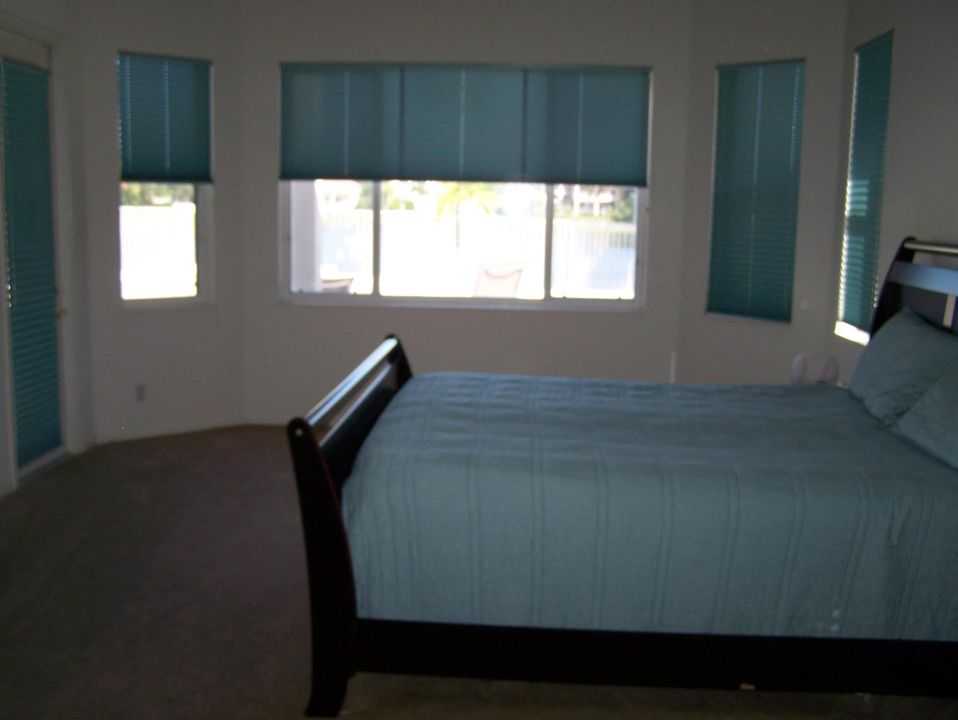 Recientemente alquilado: $12,000 (5 camas, 4 baños, 3668 Pies cuadrados)