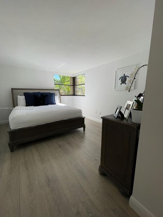 Недавно арендовано: $5,200 (2 спален, 2 ванн, 1450 Квадратных фут)