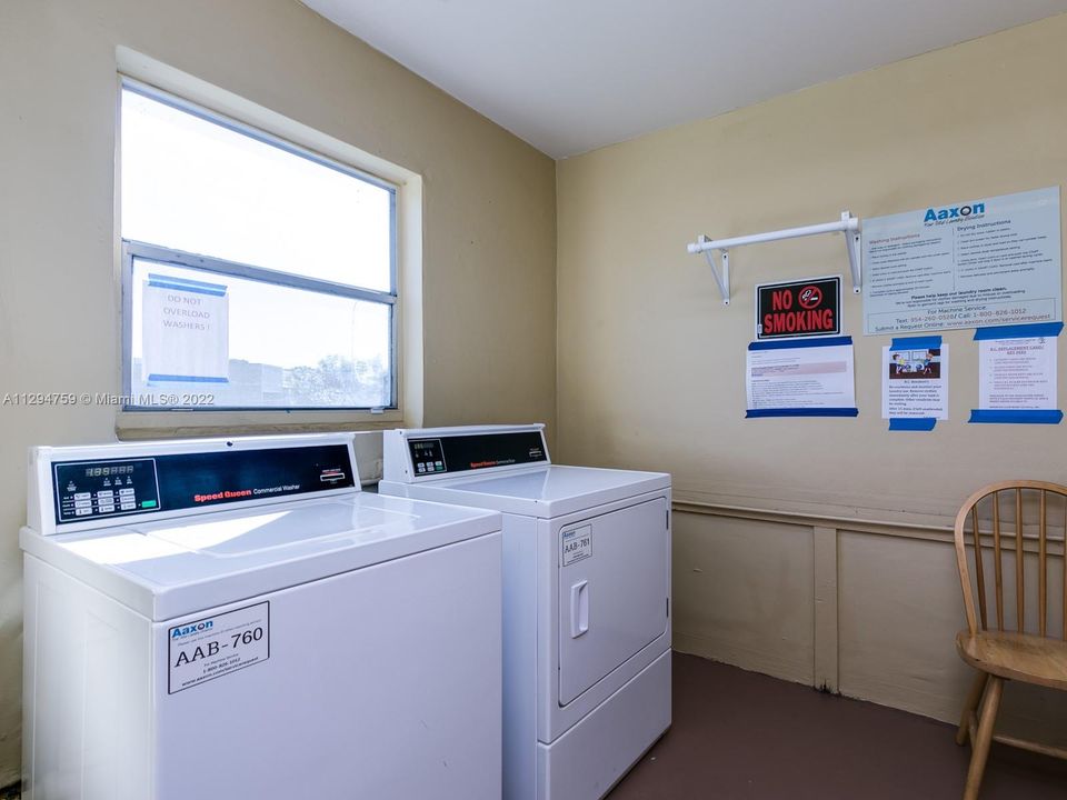 Недавно продано: $74,500 (1 спален, 1 ванн, 660 Квадратных фут)