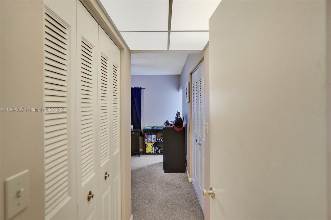 Recently Sold: $210,000 (2 beds, 2 baths, 1170 Square Feet)