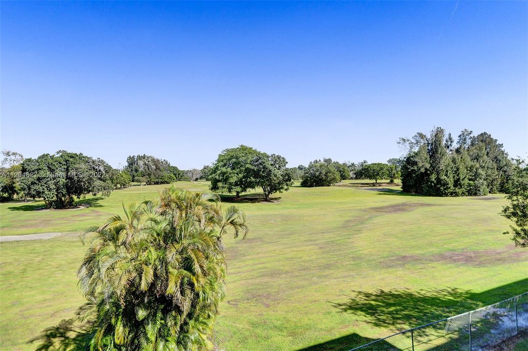 Recently Sold: $210,000 (2 beds, 2 baths, 1170 Square Feet)