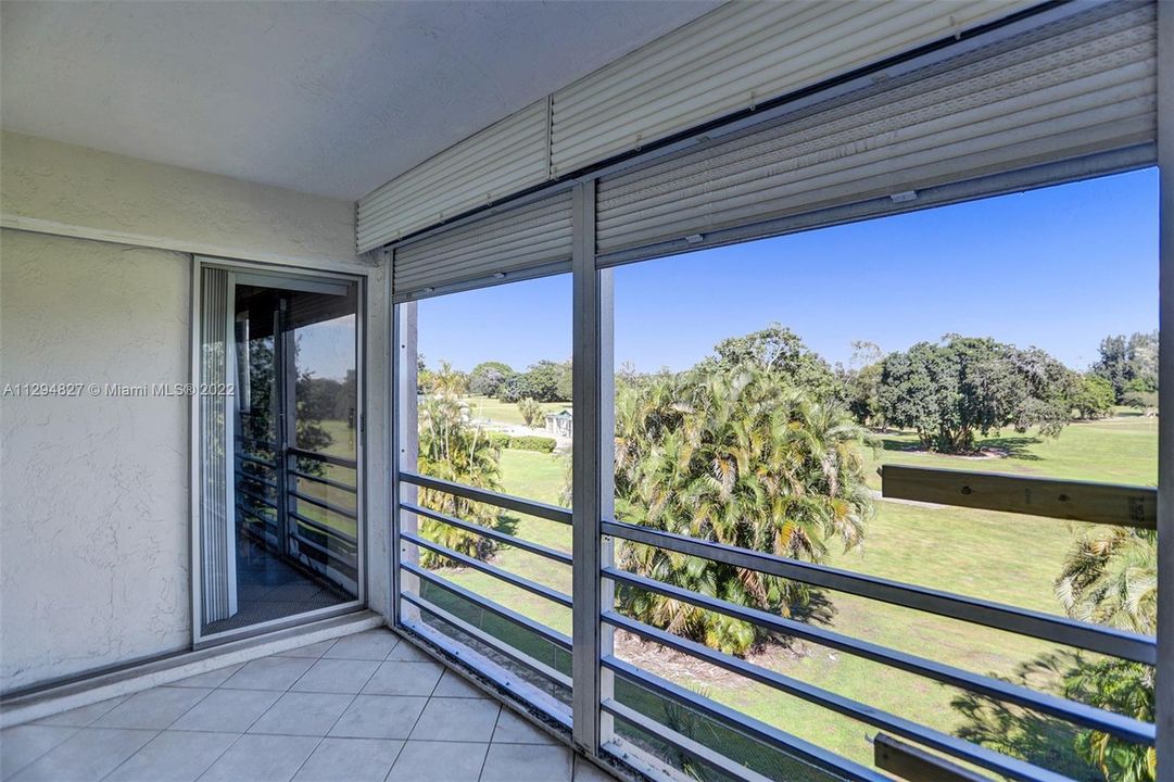 Recently Sold: $210,000 (2 beds, 2 baths, 1170 Square Feet)