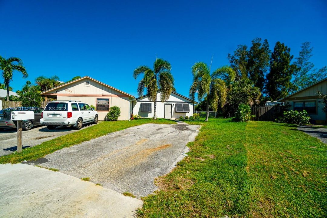 Недавно продано: $275,000 (2 спален, 2 ванн, 936 Квадратных фут)