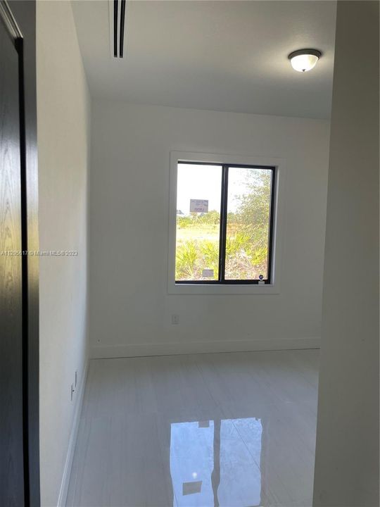 Recently Sold: $440,000 (3 beds, 3 baths, 2120 Square Feet)