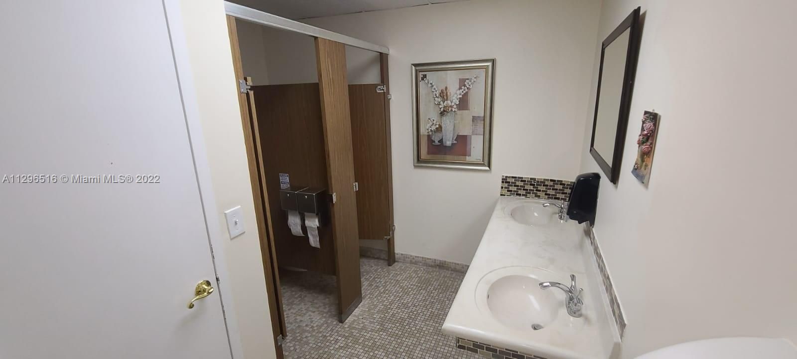 最近租的: $800 (0 贝兹, 0 浴室, 0 平方英尺)