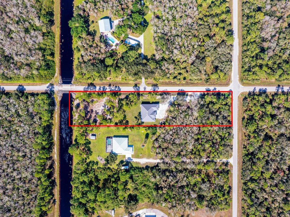 Recently Sold: $1,190,000 (4 beds, 4 baths, 2644 Square Feet)