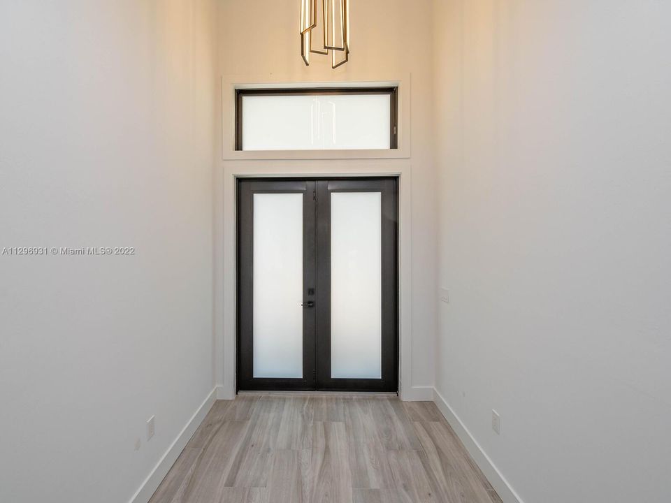 Recently Sold: $1,190,000 (4 beds, 4 baths, 2644 Square Feet)