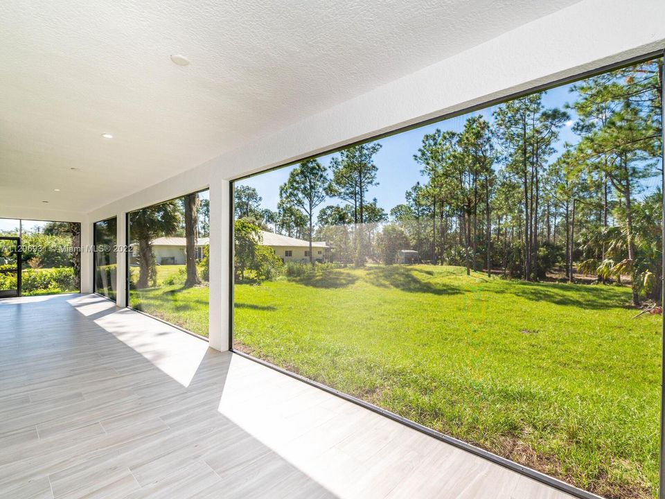 Recently Sold: $1,190,000 (4 beds, 4 baths, 2644 Square Feet)