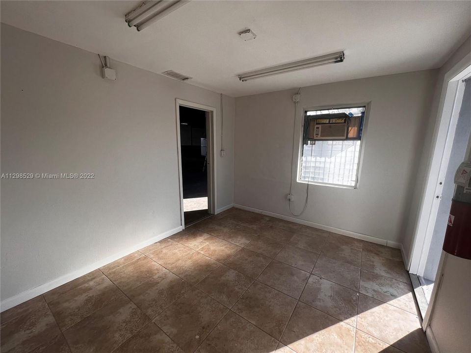 Recently Rented: $11,000 (0 beds, 0 baths, 0 Square Feet)