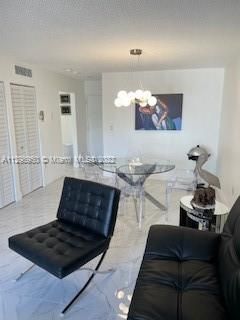 Recently Sold: $280,000 (1 beds, 1 baths, 630 Square Feet)