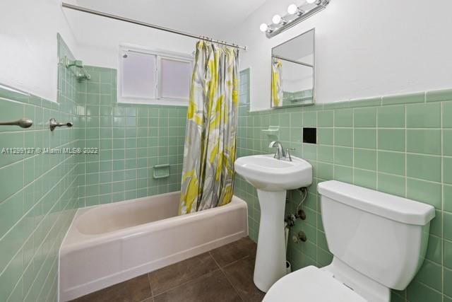 Недавно арендовано: $1,750 (1 спален, 1 ванн, 6780 Квадратных фут)
